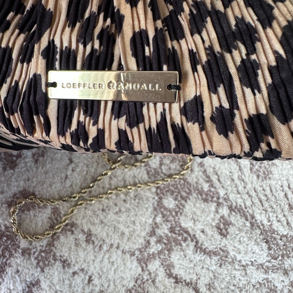 Loeffler Randall Pleated Leopard Bow Clutch w/ Gold Chain Strap Evening Bag - Picture 15 of 17